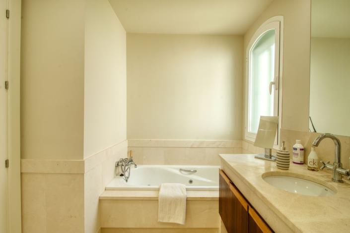 Image No.18-Appartement de 2 chambres à vendre à Casares