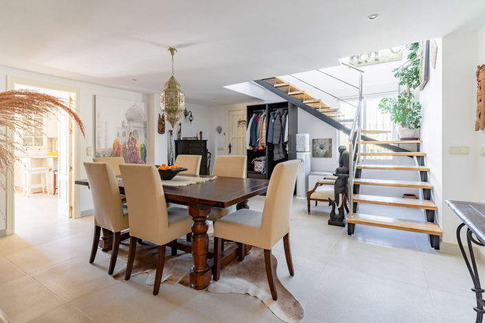 Image No.11-5 Bed Villa for sale