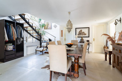 13-5fd73dea700db77384c091ca9818b1a9