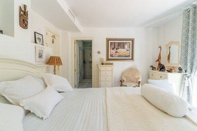 15-11d12f2f454f2f5e9b981fdd8b901d51