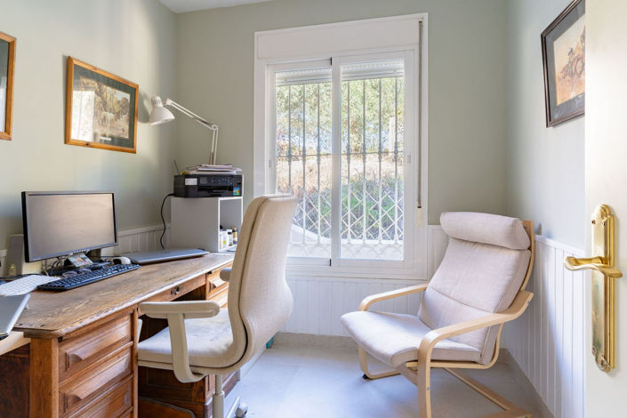 Image No.18-5 Bed Villa for sale