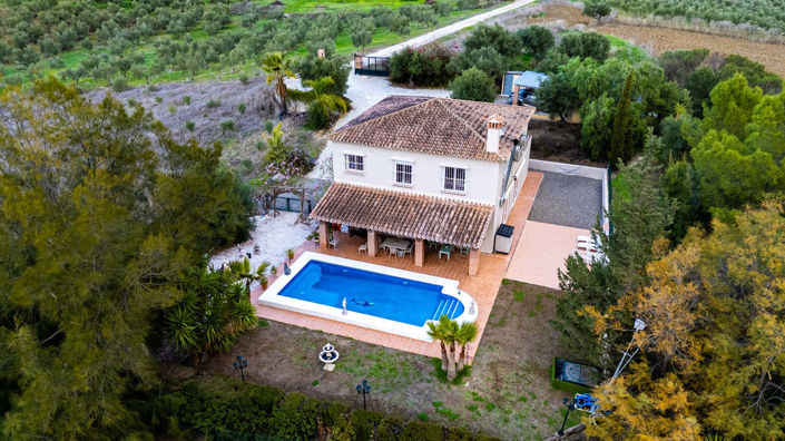 Image No.3-5 Bed Villa for sale