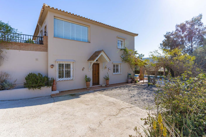 Image No.30-5 Bed Villa for sale