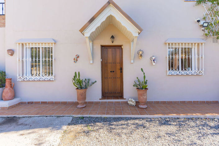 Image No.30-5 Bed Villa for sale