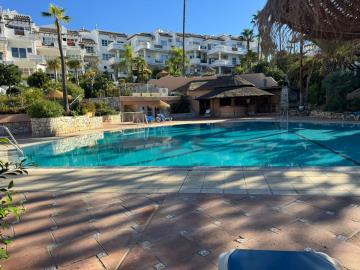 12-53013098fcab6c38b1379cd33298e050