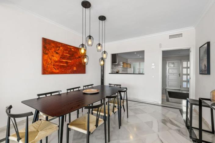 Image No.31-2 Bed Apartment for sale