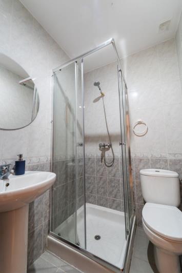 Image No.12-3 Bed Apartment for sale