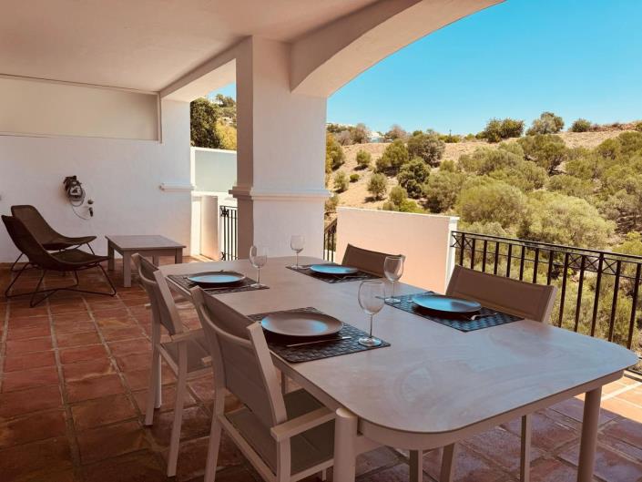 Image No.10-2 Bed Apartment for sale