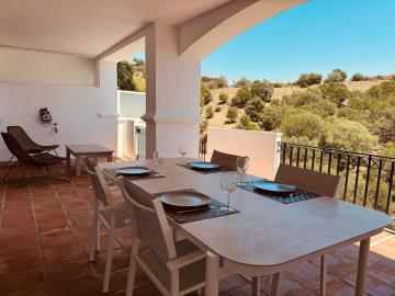 10-bb915d1cb19341576dcdc994b81ab9c5