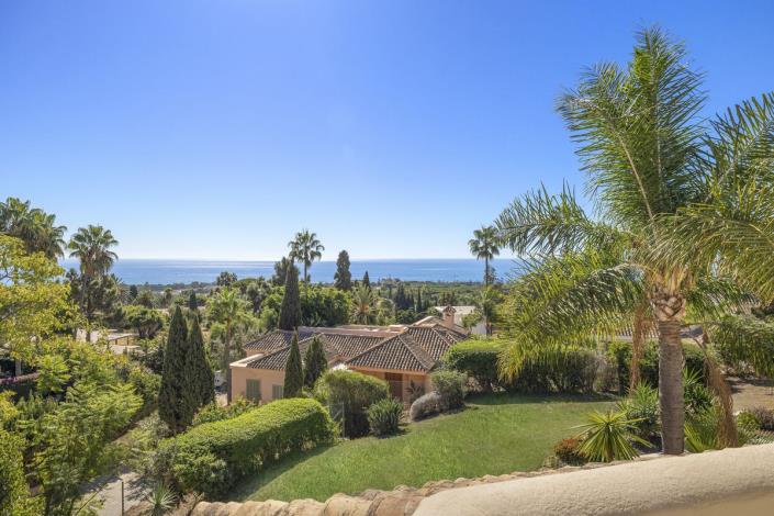 Image No.17-5 Bed Villa / Detached for sale