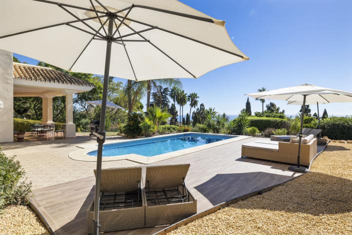 Image No.40-5 Bed Villa / Detached for sale