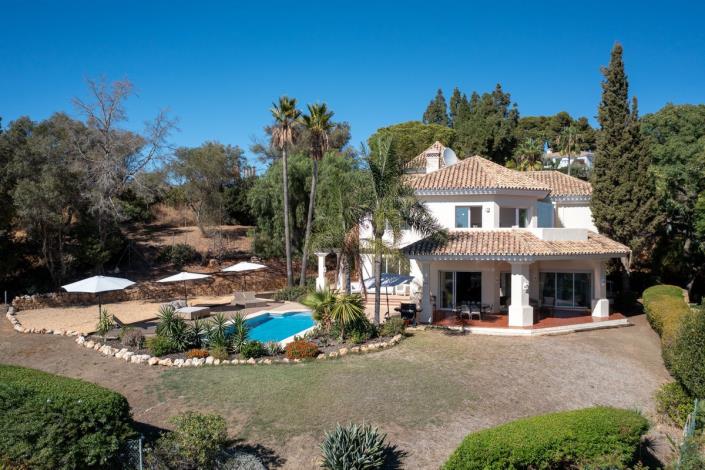 Image No.49-5 Bed Villa / Detached for sale