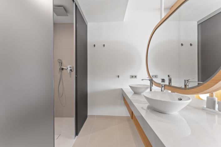 Image No.9-2 Bed Apartment for sale