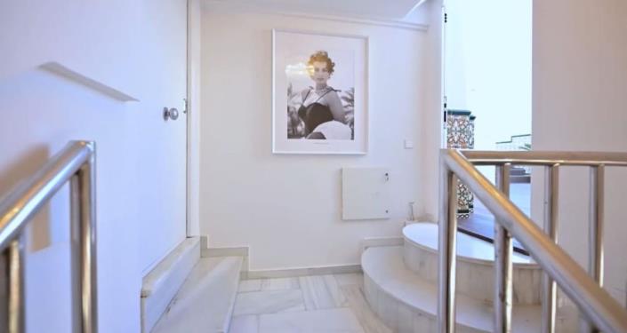 Image No.17-4 Bed Penthouse for sale