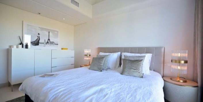 Image No.21-4 Bed Penthouse for sale