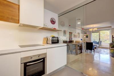 8-e64a9055bba3e77ac8aca3b893cdf826