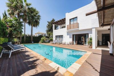 3-e898b2bb2a2fdfd06d2c39894dce8316