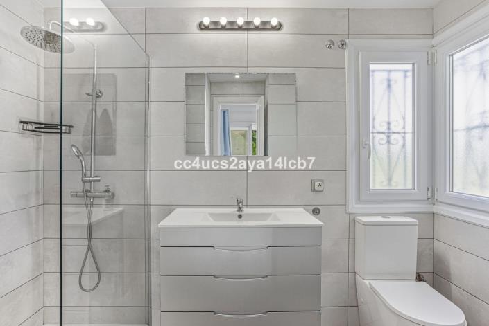 Image No.15-3 Bed Apartment for sale