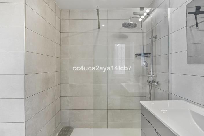 Image No.16-3 Bed Apartment for sale