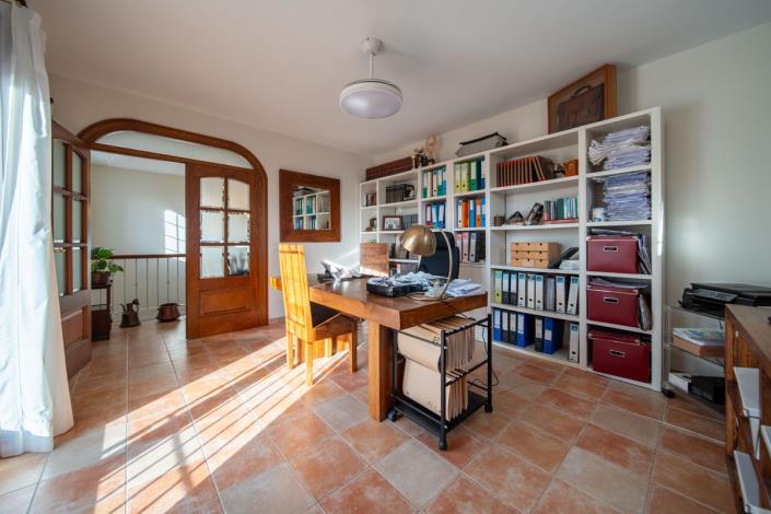 Image No.35-5 Bed Villa for sale