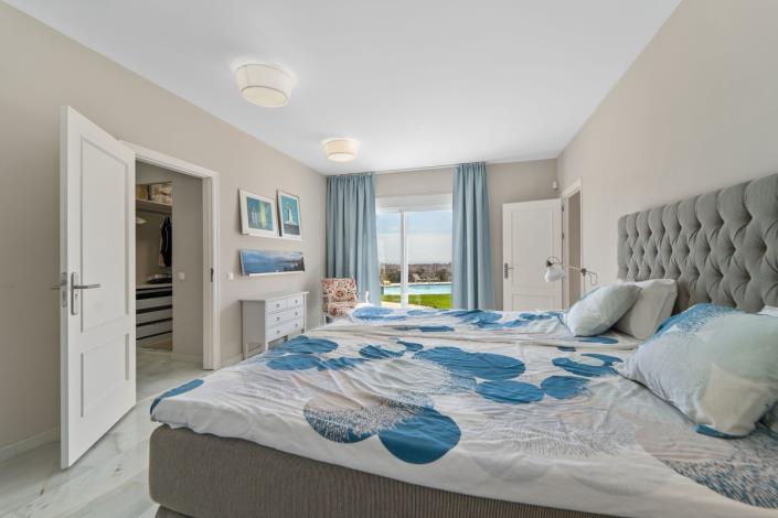 Image No.14-4 Bed Villa for sale