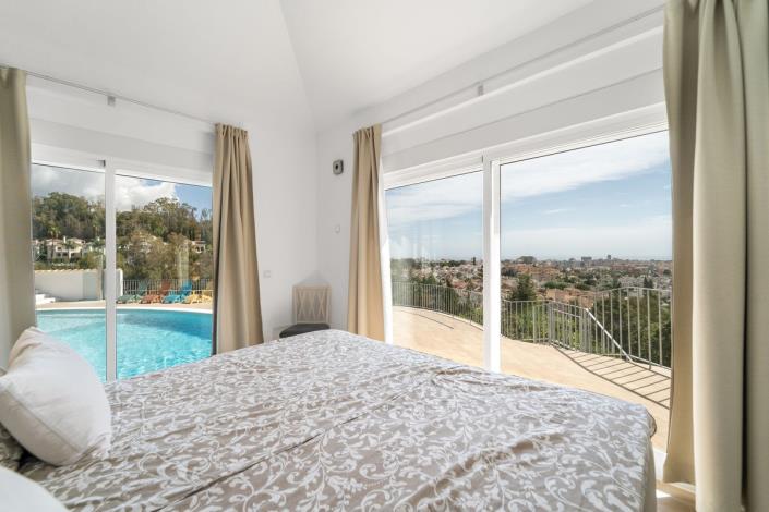 Image No.23-4 Bed Villa for sale