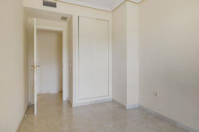 11-20939a0134ad724a8cb2a801094d15a4