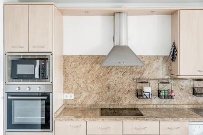 9-467d0cee5b725f3ef65f102a0c2e69c0