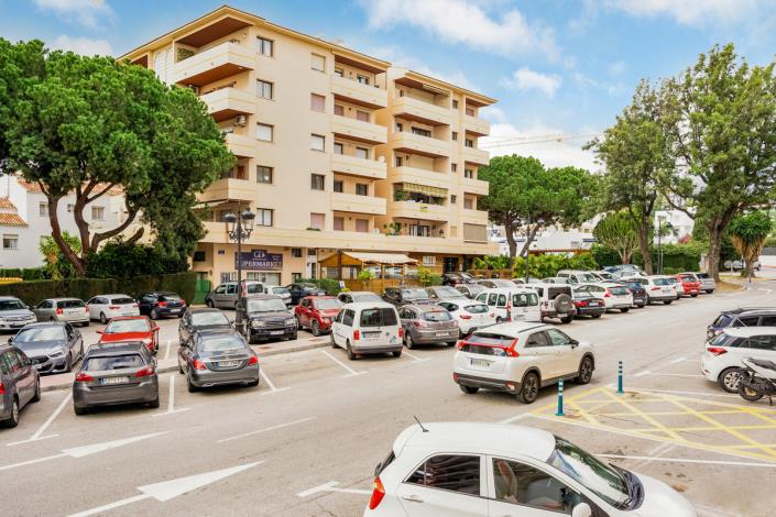 Image No.21-2 Bed Apartment for sale