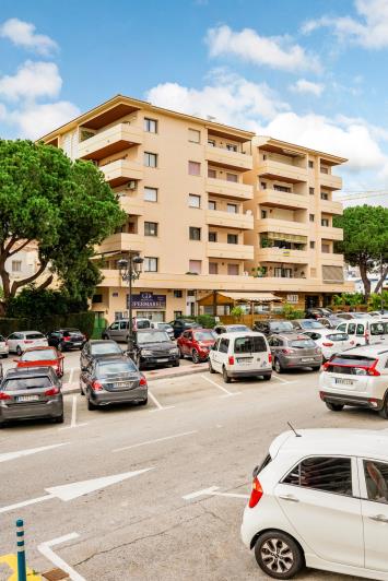 Image No.22-2 Bed Apartment for sale