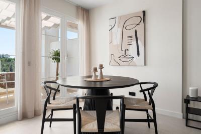 2d98e51e-460f-4917-b92c-061d8358a855