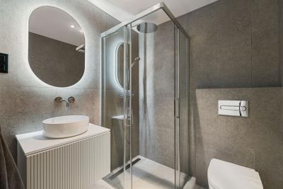 6a452182-ab99-49e5-ad2d-f031bbaedd87