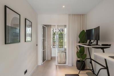 36cc02d4-a9ab-4447-8a8e-625788ada61b