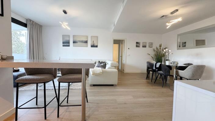 Image No.2-2 Bed Apartment for sale