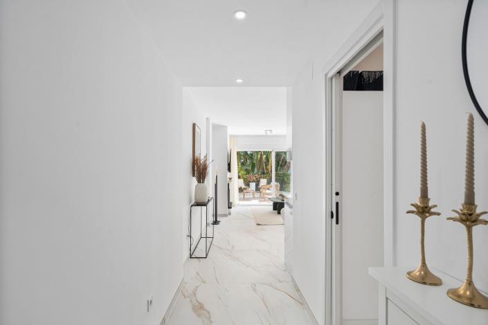 Image No.23-3 Bed Apartment for sale