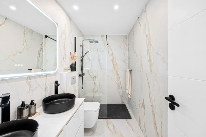 Image No.30-3 Bed Apartment for sale