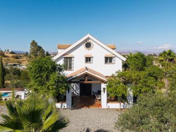 3-e898b2bb2a2fdfd06d2c39894dce8316