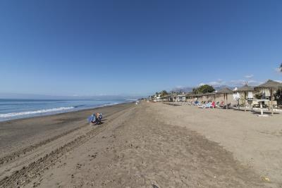 8-e64a9055bba3e77ac8aca3b893cdf826