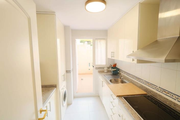 Image No.4-2 Bed Penthouse for sale