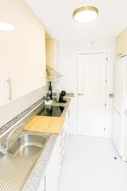 12-9d2414e6554ff283a7dbb3894364f2bd