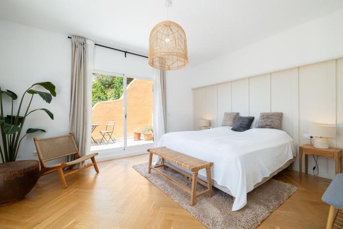 Image No.13-3 Bed Penthouse for sale