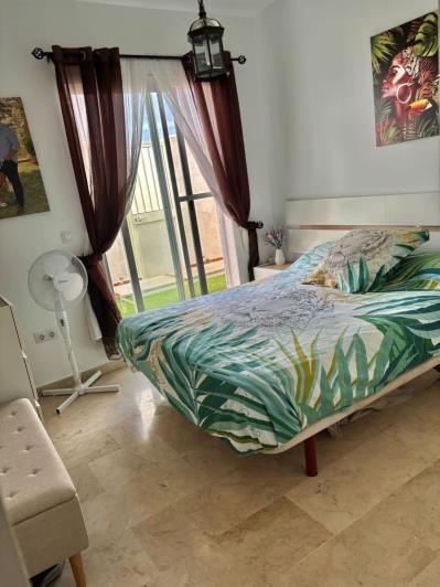 Image No.21-2 Bed Apartment for sale