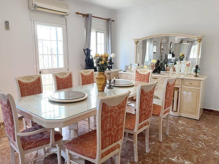 Image No.17-5 Bed Villa for sale