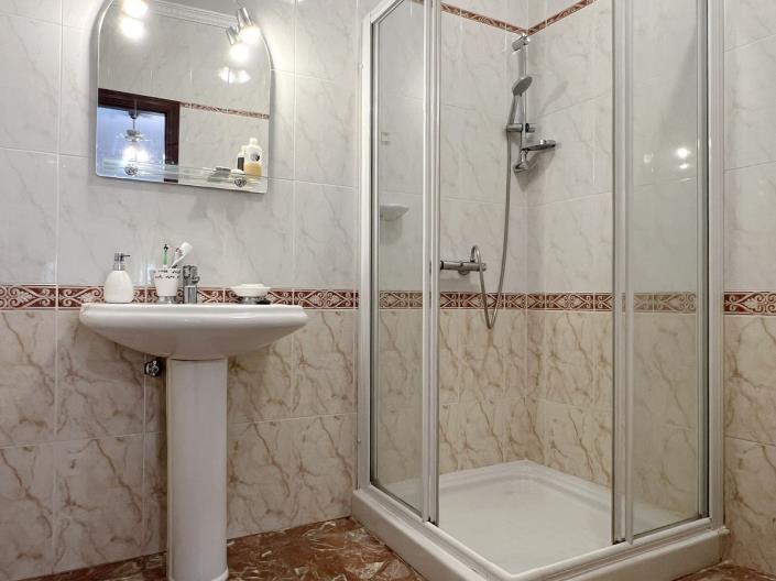 Image No.24-5 Bed Villa for sale