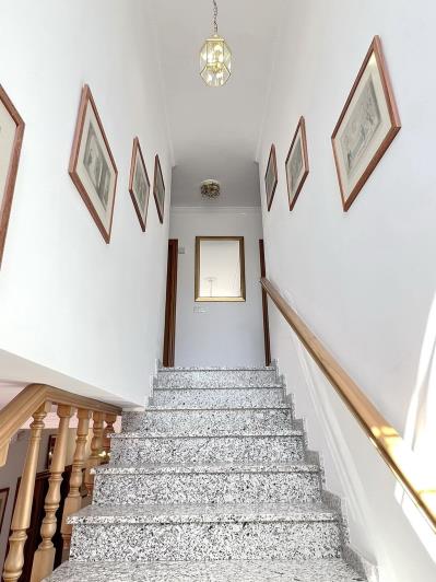 Image No.27-5 Bed Villa for sale