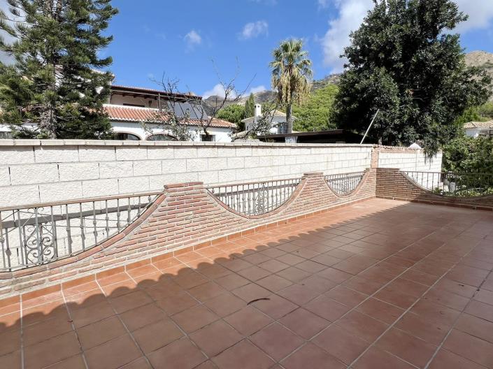 Image No.30-5 Bed Villa for sale