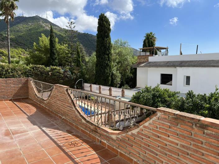 Image No.34-5 Bed Villa for sale