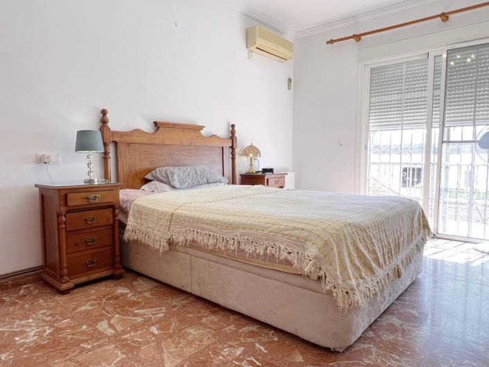 Image No.38-5 Bed Villa for sale