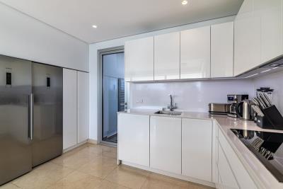 10-bb915d1cb19341576dcdc994b81ab9c5