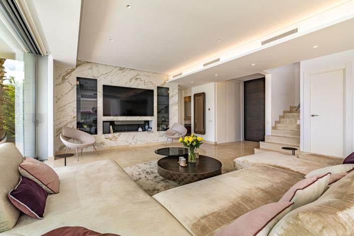 Image No.14-4 Bed Villa for sale